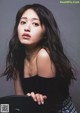 Rikako Aida 逢田梨香子, Young Gangan 2019 No.23 (ヤングガンガン 2019年23号) P7 No.3d3055